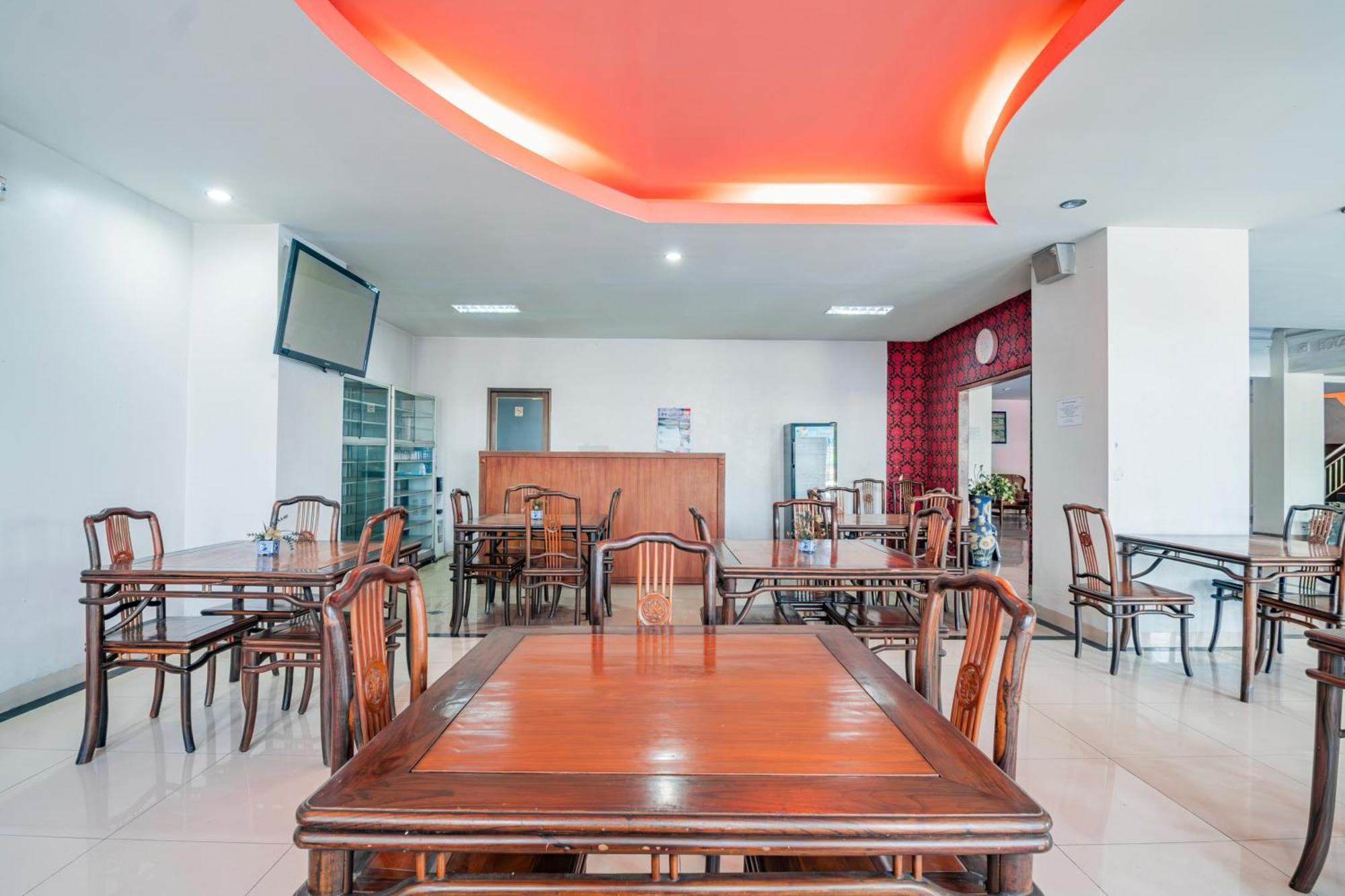 Collection O Pusat Kota Pekanbaru Near Mall Ska Formerly Hotel Olgaria Dış mekan fotoğraf
